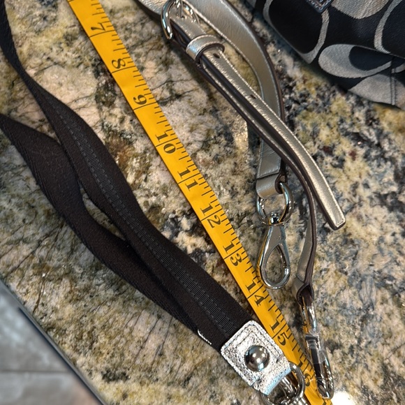 Coach Purse - Picture 4 of 8